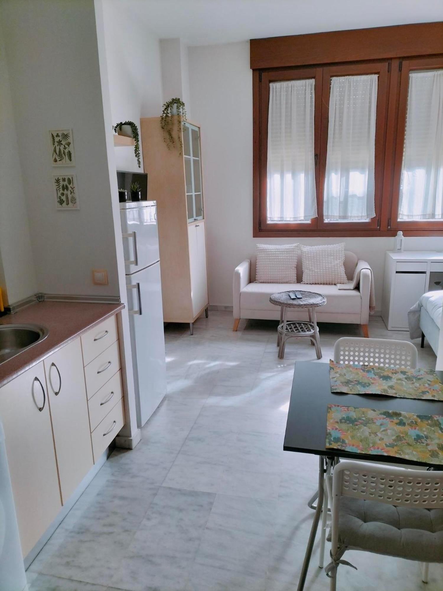 Apartamento De Lux Sevilla Este Exterior foto